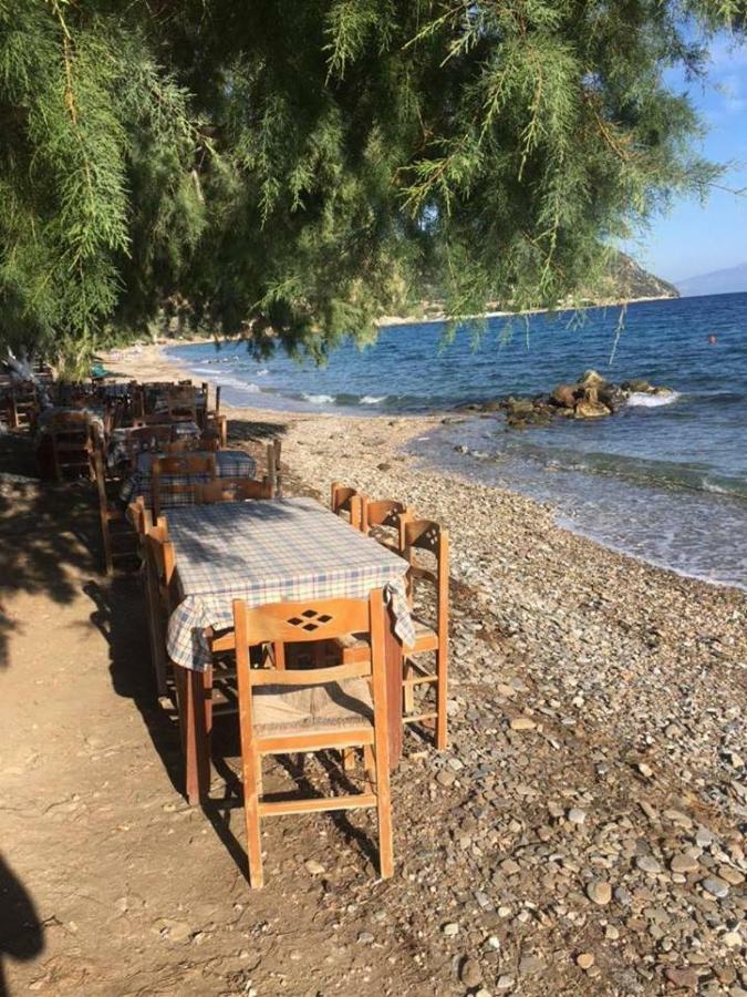 Eratous Seaside House Villa Agii Dimitrios ke Panteleimon Exterior foto
