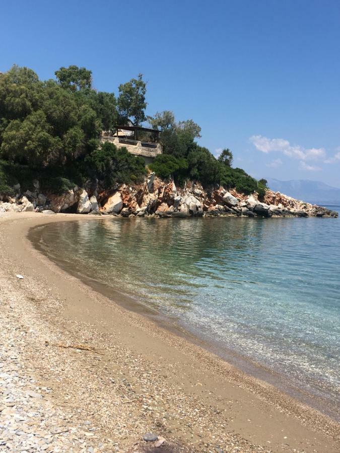Eratous Seaside House Villa Agii Dimitrios ke Panteleimon Exterior foto